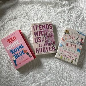 ✨ Romance Book Lot - Colleen Hoover, Christina Lauren, Casey McQuiston